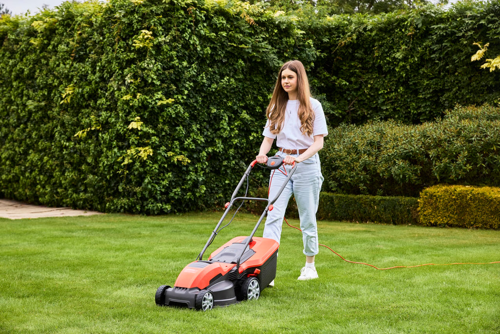 Flymo Speedi-Mo 360C Electric Wheeled Lawn Mower, 1500 W, Cutting Width 36 cm, Orange/black